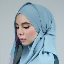 Cuka epal organic dibuat daripada penapaian jus epal sehingga gula yang terkandung dalam jus tu bertukar menjadi cuka. Cik Epal Cikepal Twitter