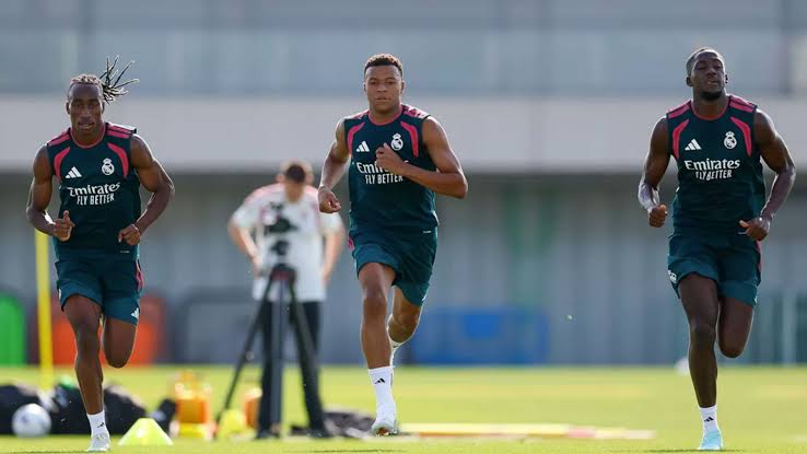 Mbappé ya está de vuelta