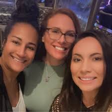 Amanda Barta's Instagram, Twitter & Facebook