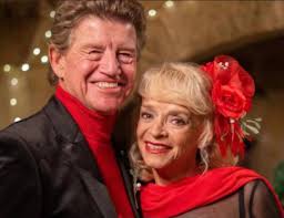 Janet Payne (@JanetPayne15)