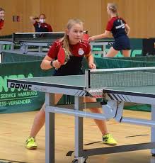 Trotz ihrer erst 13 jahre kann luisa reising schon auf eine ganze reihe sportlicher erfolge verwiesen. Lucy Dutkiewicz Sv Alemania Riestedt Uberzeugt Bei Der Dttb Sichtungsstufe 3b Tischtennis Verband Sachsen Anhalt E V Ttvsa