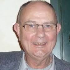 Ian Strachan (@iannestrachan)