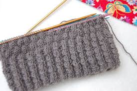 Wolle stricktechniken strickmuster strickheft stricken strickbuch strickanleitungen sockenwolle nähen musterbuch mützen. Anleitung Kuschelig Warme Mutze Stricken Sockshype Com