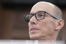 Senate panel probes holiday meltdown at Southwest Airlines