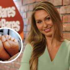 Bares für Rares“-Händlerin Sarah Schreiber ist Mutter geworden