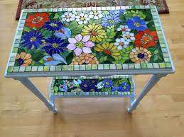 nem dobjuk ki a megmaradt csempet vagy jarolapot van 25 kreativ modja a felhasznalasanak ketkes com mosaic furniture free mosaic patterns mosaic diy