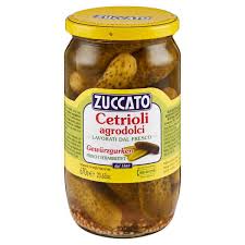 I cetrioli in agrodolce sono l'ideale per accompagnare formaggi, piatti a base di pesce o di carne arrosti o alla griglia; Cetrioli Agrodolci Zuccato 670gr Italy Food Shop