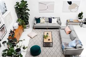Many people tend to lean toward heavy, bulky, and dark furniture pieces, she admits. 7 Common Mistakes When Styling Your Home And How To Fix Them Hunting For George