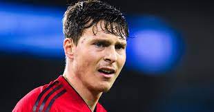 ▸ victor nilsson lindelöf, 26, och maja nilsson lindelöf ska bli föräldrar igen. Uppgifter Victor Nilsson Lindelof Forlanger Med United Far Nytt Monsterkontrakt