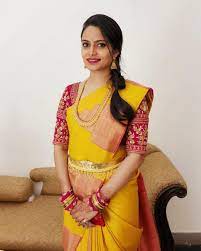 Unique South Indian Bridal Jewellery Ideas For This Wedding Season Wedding Saree Blouse Designs Wedding Blouse Designs Pattu Saree Blouse Designs