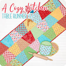 a cozy kitchen tablerunner kit lori