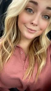 Hi everyone! I'm 26 from the US, and I work as a behavior analyst.  Ironically I run a Social Skills Group for middle schoolers with Autism  😂🤷🏽‍♀️ Reading is the main way