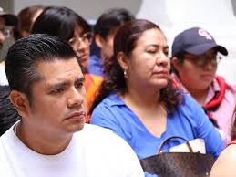 🧵✨ Oaxaca en un hilo continúa tejiendo memoria y conciencia. En nuestra  segunda actividad realizamos el conversatorio “Los textiles como símbolo de  resistencia”, donde exploramos cómo el arte textil oaxaqueño es más