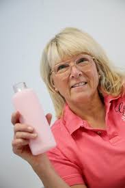 Luister naar je eigen lijf'. Dat is de boodschap die hartpatiënt Nancy Evers  (59) andere vrouwen wil meegeven. 'Tegen mij zeiden ze: neem maar een  paracetamolletje'