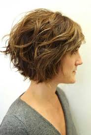 Wenn sie allerdings gedacht haben, dass mittellange haare langweilig und nur eine art übergangsfrisur sind, dann irren sie sich gewaltig! Wellige Frisuren Kurzhaarfrisuren Frisur Dicke Haare