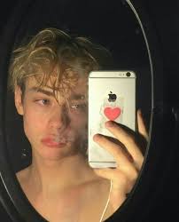 10 best boys with blonde hair men blonde hair blonde hair boy platinum blonde hair men