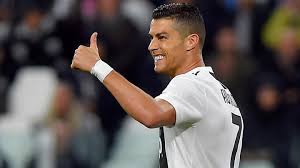 Koleksi gol ronaldo kini tertinggal empat gol dari penyerang lazio ciro immobile. Top Skor Liga Italia Malam Ini Ronaldo Dan Higuain Adu Tajam Bola Tempo Co