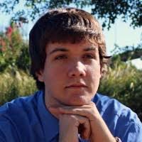 Nina Roach's Instagram, Twitter & Facebook