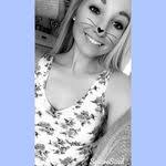 Alicia Halloran's Instagram, Twitter & Facebook