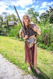 Britt Scott Clark - Free pics, galleries & more at Babepedia