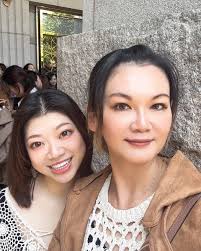 Yvonne Chen (@evonne.chen.144) • Facebook