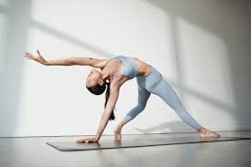 4.6 out of 5 stars 21. Opening Lululemon Kommt Nach Dusseldorf The Dorf