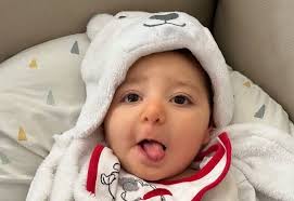 La historia de Karim, el bebé de Tarifa que batalla contra una patología  sin diagnóstico