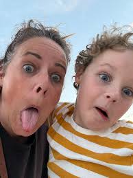 Nervous and excited for my first show of the season in Ocala tonight.  Looooong drive from Deerfield but looking forward to some peace and quiet  hahaah. I had the BEST time at