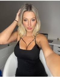 SunSphynx on X: tonight will be hot 🔥 more here 👇🏼  t.coOuMTXjFDwL t.cox4tt865gb6  X