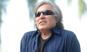 José Feliciano aclara que no es él quien murió - Primera Hora