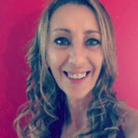 Bernadette Townsend's Instagram, Twitter & Facebook