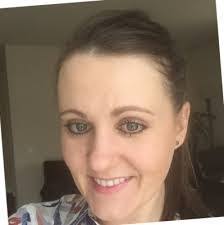 Tamara Curran's Instagram, Twitter & Facebook