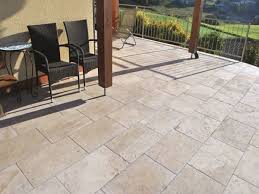 Naturstein Platte Travertin Beige Fur Den Aussenbereich Pool Spa Natursteine Bodenplatten