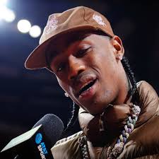 It's @travisscott Bobblehead night at the Knicks vs Rockets game tonight 🔥  [via @houstonrockets & @complexsneakers]