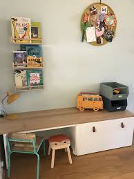 In Einer Neuen Jacke Ikeahacks Stuva Folja In 2020 Ikea Kinderzimmer Coole Kinderzimmer Kinder Zimmer