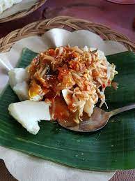 Kupat Tahu Bandung Tofu Lontong Rice Cake With Peanute Sauce From Bandung