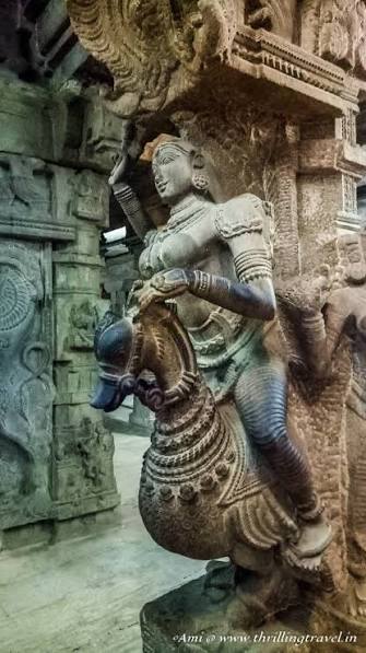The magnificent Yali sculpture at the sacred Meenakshi Amman Temple in Madurai, Tamil Nadu 🇮🇳 Yali, the mythical guardian beast of ancient Hindu temples, blends the lion's strength with the dragon's ferocity —