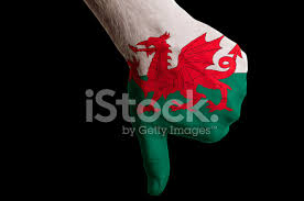 Jest to kolejny naród znajdujący się w wielkiej brytanii, więc staraj się nie mylić jego flagi z flagą połączonego narodu. Walia Flaga Kciuk W Dol Gest Awarii Zdjecia Ze Zbiorow Freeimages Com