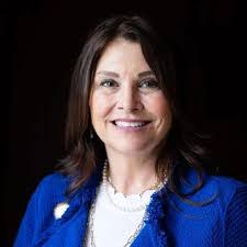 Wendy Dodge's Instagram, Twitter & Facebook