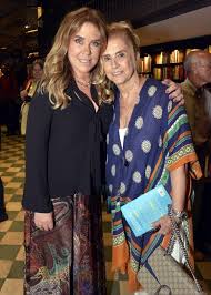 A família monteiro de carvalho, das maiores e mais tradicionais do rio, sempre realizou o natal mais clássico da cidade. Jorge Pontes E Marcio Anselmo Lancam O Livro Crime Gov E Lotam A Livraria Travessa Do Leblon Ze Ronaldo