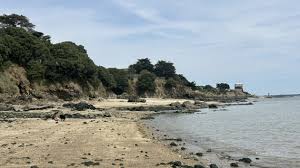 Photo « C'est tellement calme » : la plage Belle-Fontaine un écrin discret ...