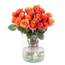 Also, remember to think of ballard blossom for homecoming corsages and boutonnieres , as we have a large selection of wrist corsages and boutonnieres for such occasions! Flower Delivery Hamburg Online Florist Hamburg