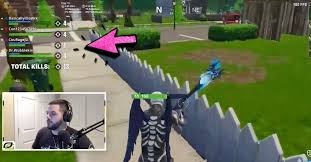 Get onboard to pick a fortnite gameratag that matches your style. Courage Has This Thing On Youtube That Counts Kills Next To The Player S Names I Think Epic Should Add This Cool Feature To Fortnite Fortnitebr
