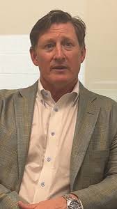 🎥 Get to know Dr. Grant Booher, a fellowship-trained neurosurgeon at  Legent Spine who's changing the way spine surgery is done in DFW. With a  focus