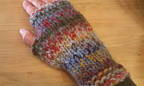 Lots of different styles and there are some really talented designers in this group! Ravelry Bulky Fingerless Gloves On 2 Straights Pattern By Tempe Croke