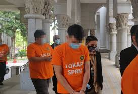I will also write to the philippines budget. Dua Pegawai Kanan Tiga Pengarah Syarikat Perkapalan Ditahan Sprm Astro Awani