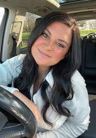 Victoria Norfleet's Instagram, Twitter & Facebook