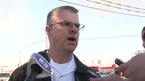 FULL VIDEO: LFR Chief Dave Engler initial response to E Z Automotive fire  in north Lincoln