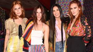 Demi kutcher — demi moore (* 11. Oh La La Demi Moore Posiert Megaheiss Mit Ihren Tochtern Promiflash De
