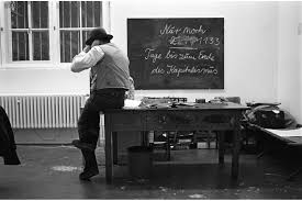 In 'how to explain pictures to a dead hare', beuys cradled a dead hare lovingly in his arms for three hours, walking it around and showing his drawings to it whilst explaining them to it in an inaudible whisper. Joseph Beuys And How To Explain Pictures To A Dead Hare Widewalls